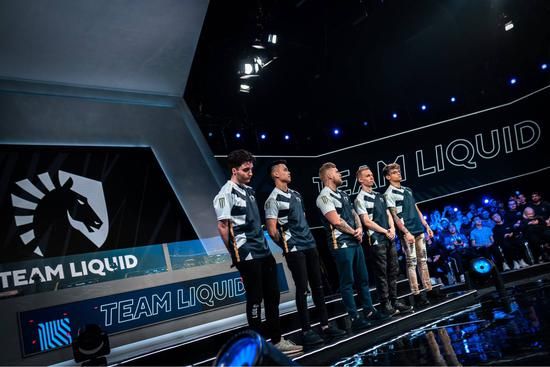 LPL Financial在威廉布莱尔大会上分享成长股投资见解